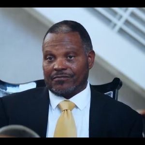 Meet your Posher, Dominick